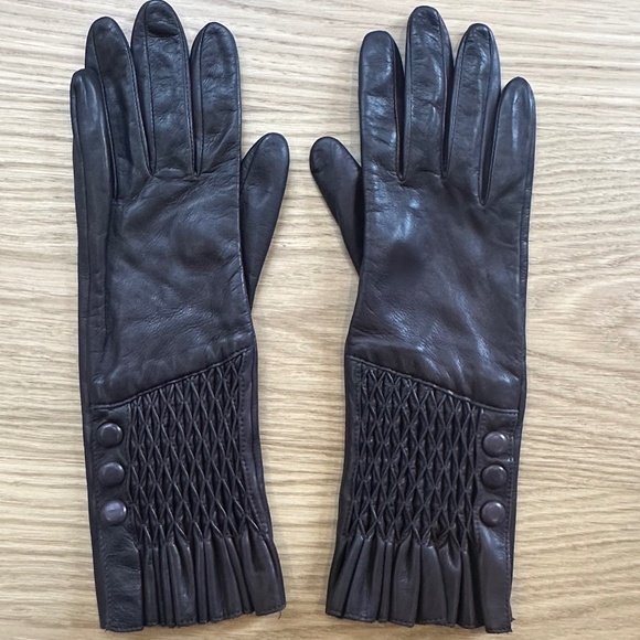 Purple Leather Gloves w/ Accordian Patterned Wrist Placket &  Buttons - Size 7-8 - Picture 3 of 12